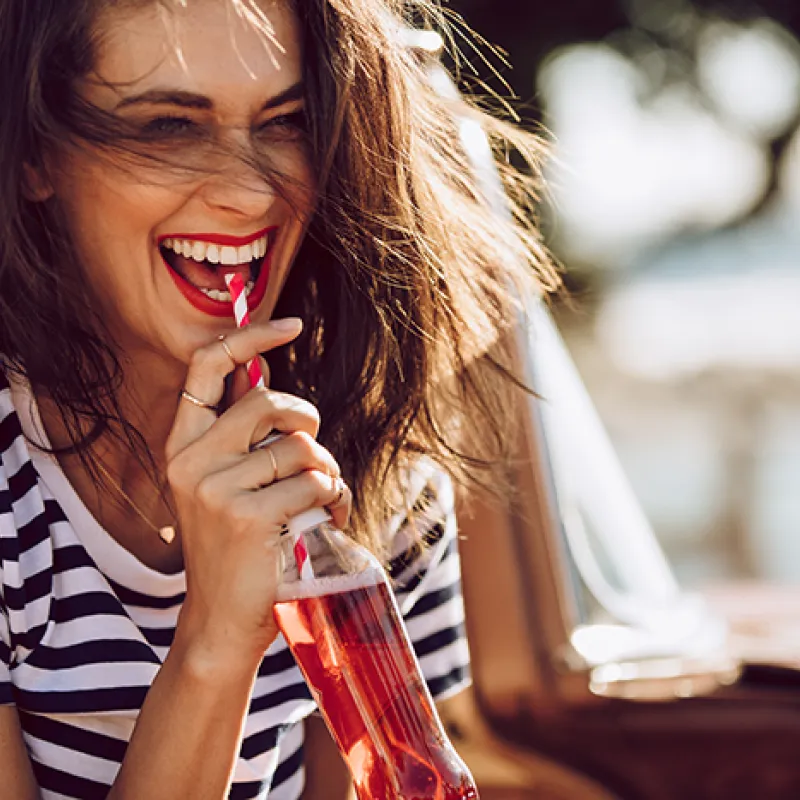 Vliv napoju na zdravi zubu